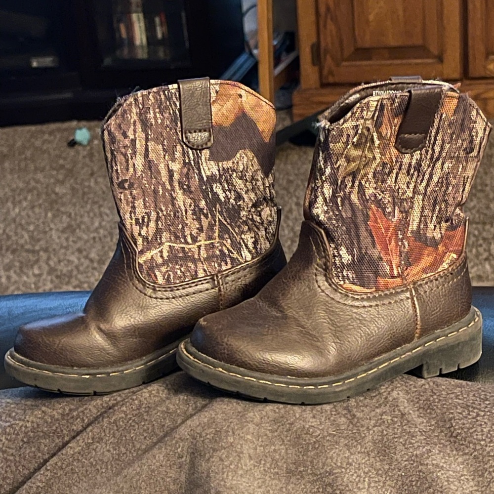 Camouflage Toddler boots